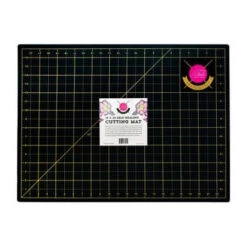 Schwarz-Goldene Schneidematte - Original Tula Pink Hardware - Cutting Mat 17" X 23 Inches