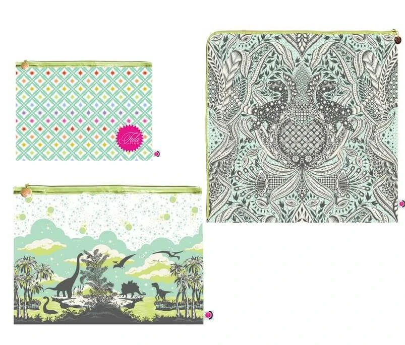 TRIO-SET! Limited Edition Vinyl "Roar" Projekttaschem - Original Tula Pink Hardware - Tula Pink Project Bag - VORBESTELLUNG! Auslieferung Ihrer Gesamten Bestellung Ca. April / Mai 2024 1 TRIO-SET! Limited Edition Vinyl "Roar" Projekttaschem - Original Tula Pink Hardware - Tula Pink Project Bag - VORBESTELLUNG! Auslieferung Ihrer Gesamten Bestellung Ca. April / Mai 2024