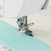 Schattennahtfuß / Kantennähfuß - Klickfuß - Brother Nähfuß